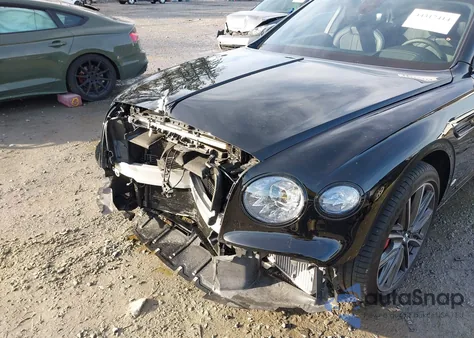 2022 Bentley Flying Spur V8 из США, поврежденный, VIN SCBBG6ZG6NC004201